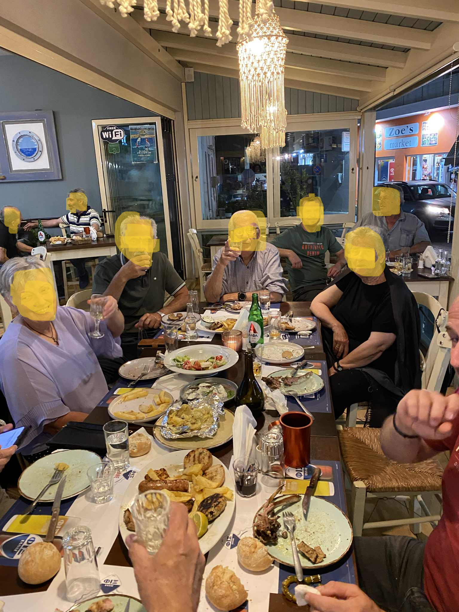 Comment les grecs vivent un repas ?